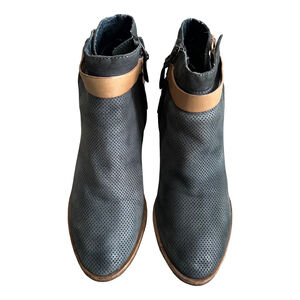 Women's Dolce Vita Gray Tan Perforated Ankle Boots & Booties Size 7.5
